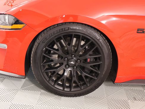 Used 2019 Ford Mustang GT Premium w/ GT Performance Package RWD image 17