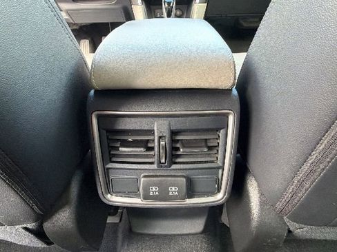 Certified 2023 Subaru Forester Limited AWD/4WD image 25