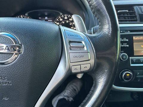 Used 2016 Nissan Altima 2.5 SR FWD image 23