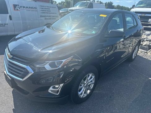 Used 2020 Chevrolet Equinox LS FWD image 3