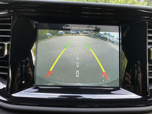 Used 2023 Dodge Durango GT image 26