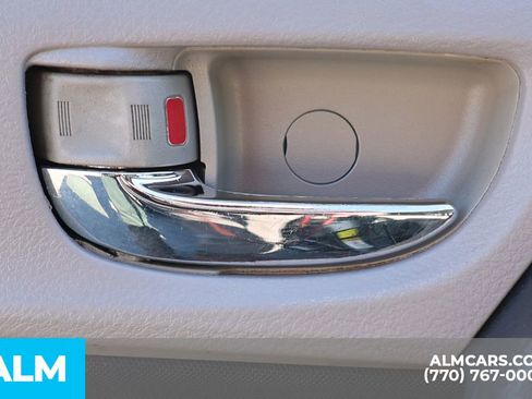 Used 2014 Toyota Corolla L image 47