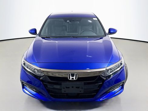 Used 2020 Honda Accord Sport image 2