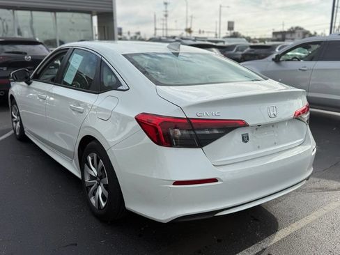 Used 2023 Honda Civic LX image 6