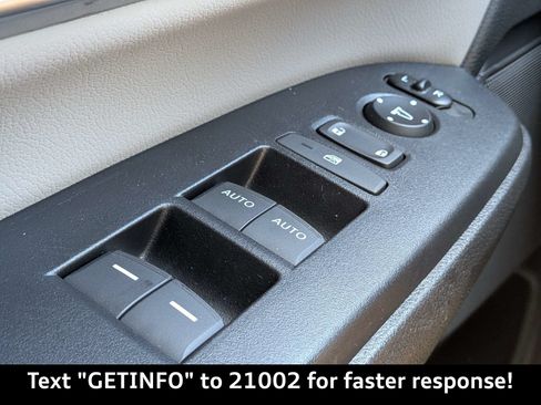 Used 2021 Honda CR-V Touring image 30