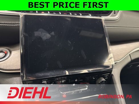 New 2025 Jeep Grand Cherokee Limited w/ Black Appearance Package image 31