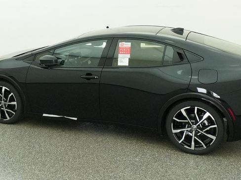 New 2026 Toyota Prius Plug-In Hybrid FWD image 55