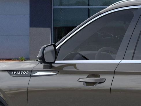 New 2025 Lincoln Aviator AWD w/ Equipment Group 101A image 49