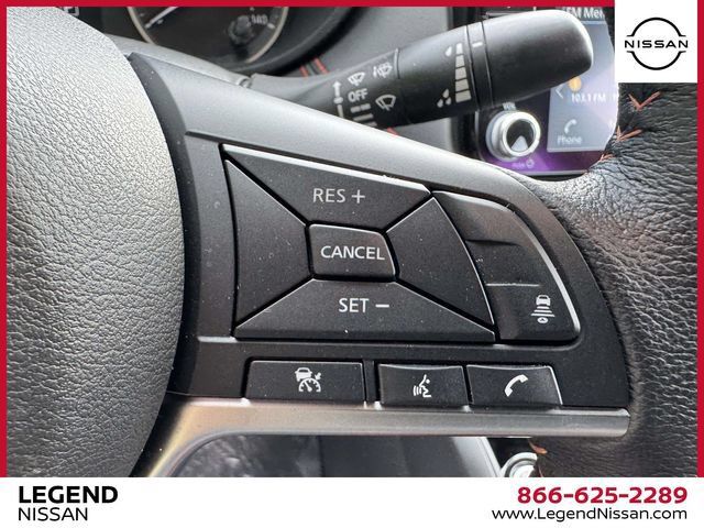Used 2025 Nissan Versa SR w/ Trunk Package FWD image 19