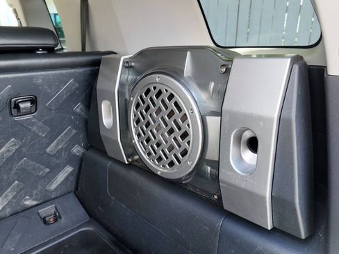 Used 2008 Toyota FJ Cruiser 4WD image 15
