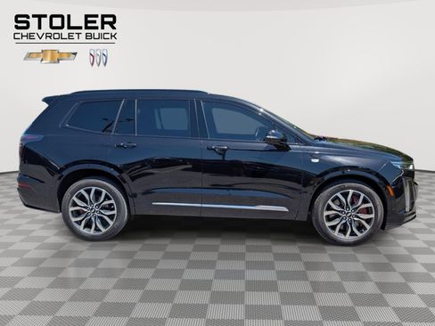 Used 2023 Cadillac XT6 Sport w/ Technology Package AWD/4WD image 6
