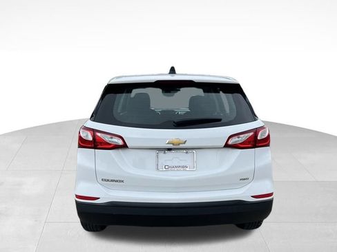 Used 2021 Chevrolet Equinox LS image 5