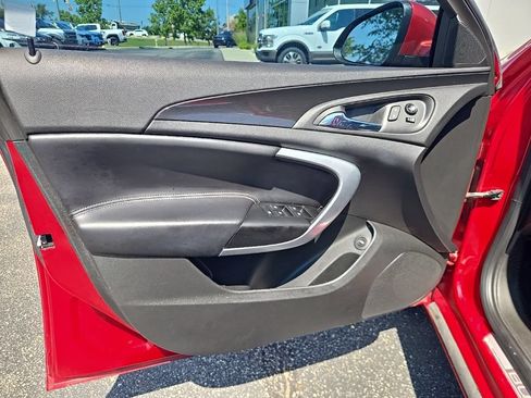 Used 2015 Buick Regal Premium w/ Experience Buick Package FWD image 27