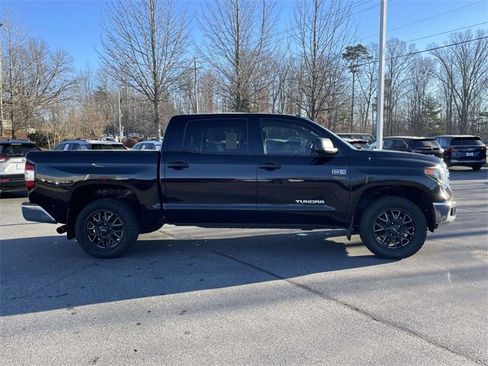 Used 2018 Toyota Tundra SR5 image 6
