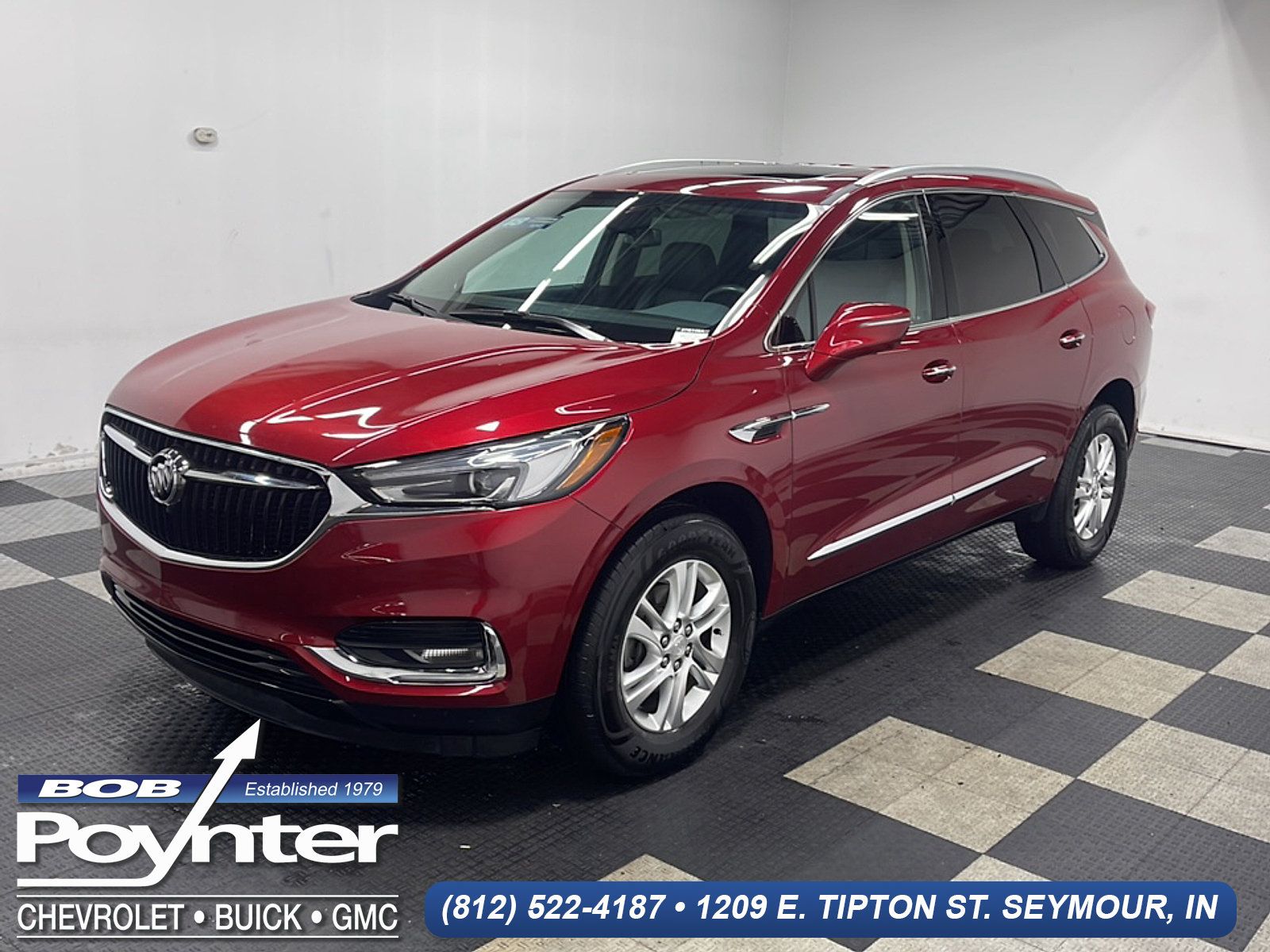 Used 2018 Buick Enclave Essence FWD image 1