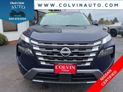 Certified 2026 Nissan Rogue SL AWD/4WD image 4