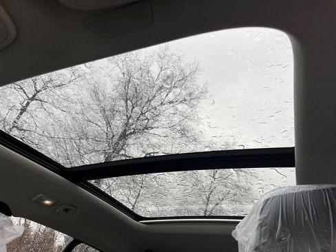 New 2026 Volvo XC40 B5 Plus w/ Protection Package Premier image 20