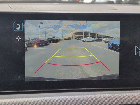 Used 2025 Hyundai Sonata SEL FWD image 17