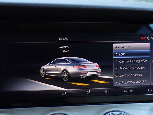 Used 2018 Mercedes-Benz E 400 Coupe image 24