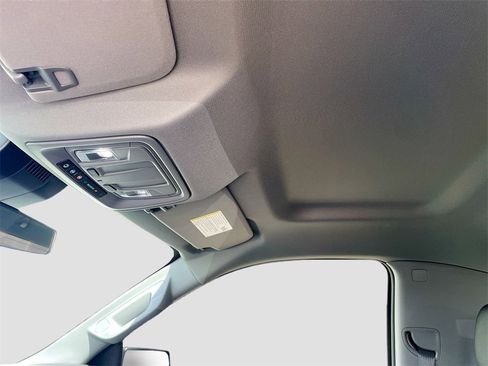 Used 2025 GMC Sierra 1500 Pro w/ Pro Value Package image 17