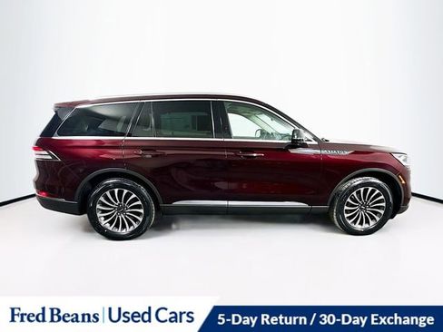 Certified 2022 Lincoln Aviator AWD w/ Premium Package image 9