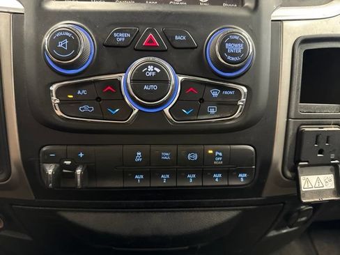 Used 2017 RAM 3500 Big Horn AWD/4WD image 21