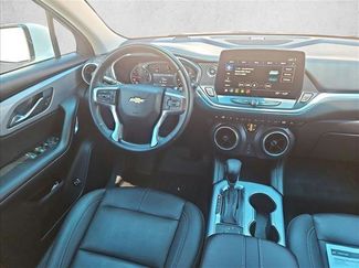 Used 2024 Chevrolet Blazer LT FWD video 3