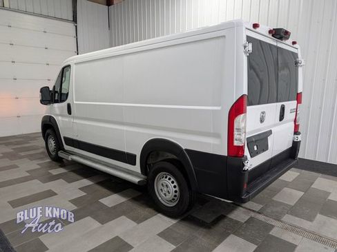 Used 2025 RAM ProMaster 2500 w/ U-Haul Equipment Group FWD image 2
