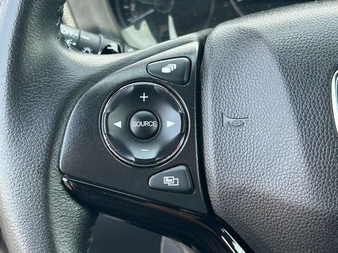 Used 2020 Honda HR-V Sport image 17