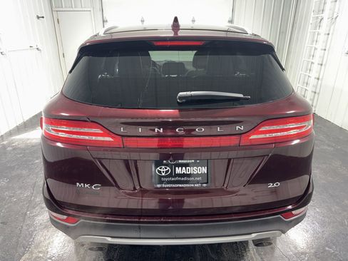 Used 2018 Lincoln MKC Select w/ Select Plus Package image 34
