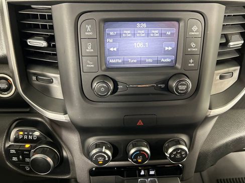 Used 2022 RAM 1500 Big Horn AWD/4WD image 16