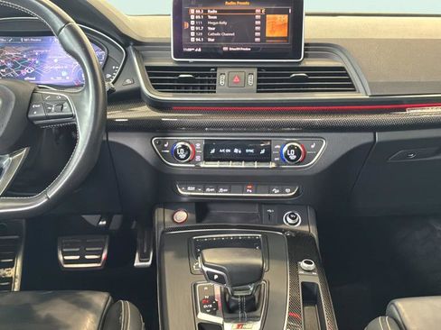 Used 2018 Audi SQ5 Prestige AWD/4WD image 32