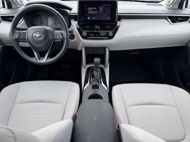Certified 2024 Toyota Corolla Cross LE w/ Moonroof Package AWD/4WD image 20