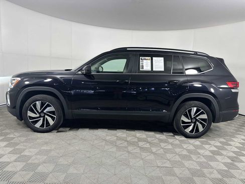 Used 2024 Volkswagen Atlas SE image 5