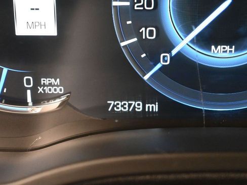 Used 2020 Cadillac Escalade ESV Premium Luxury image 13