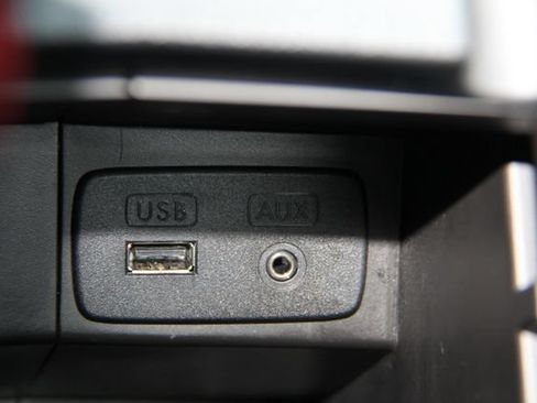 Used 2014 Subaru Forester 2.5i Limited AWD/4WD image 31