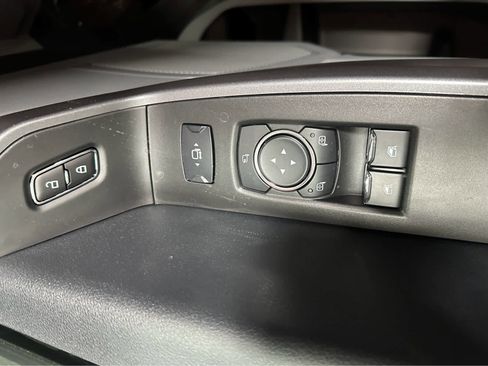 New 2025 Ford F350 XLT image 16