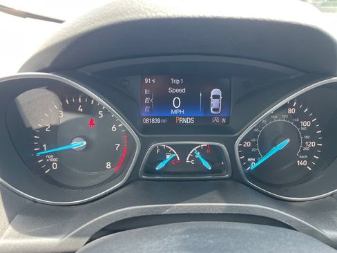 Used 2017 Ford Escape Titanium FWD image 13