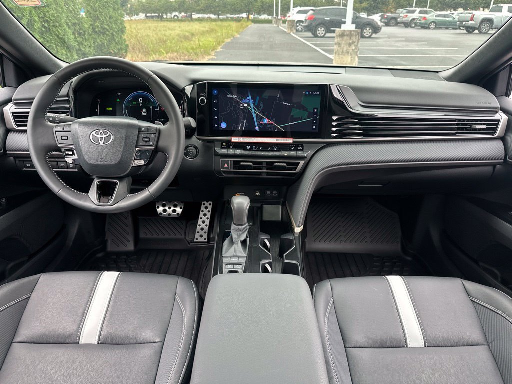 Certified 2026 Toyota Camry SE w/ Multimedia Upgrade Package FWD image 32
