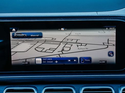 New 2026 Mercedes-Benz GLS 450 4MATIC image 12