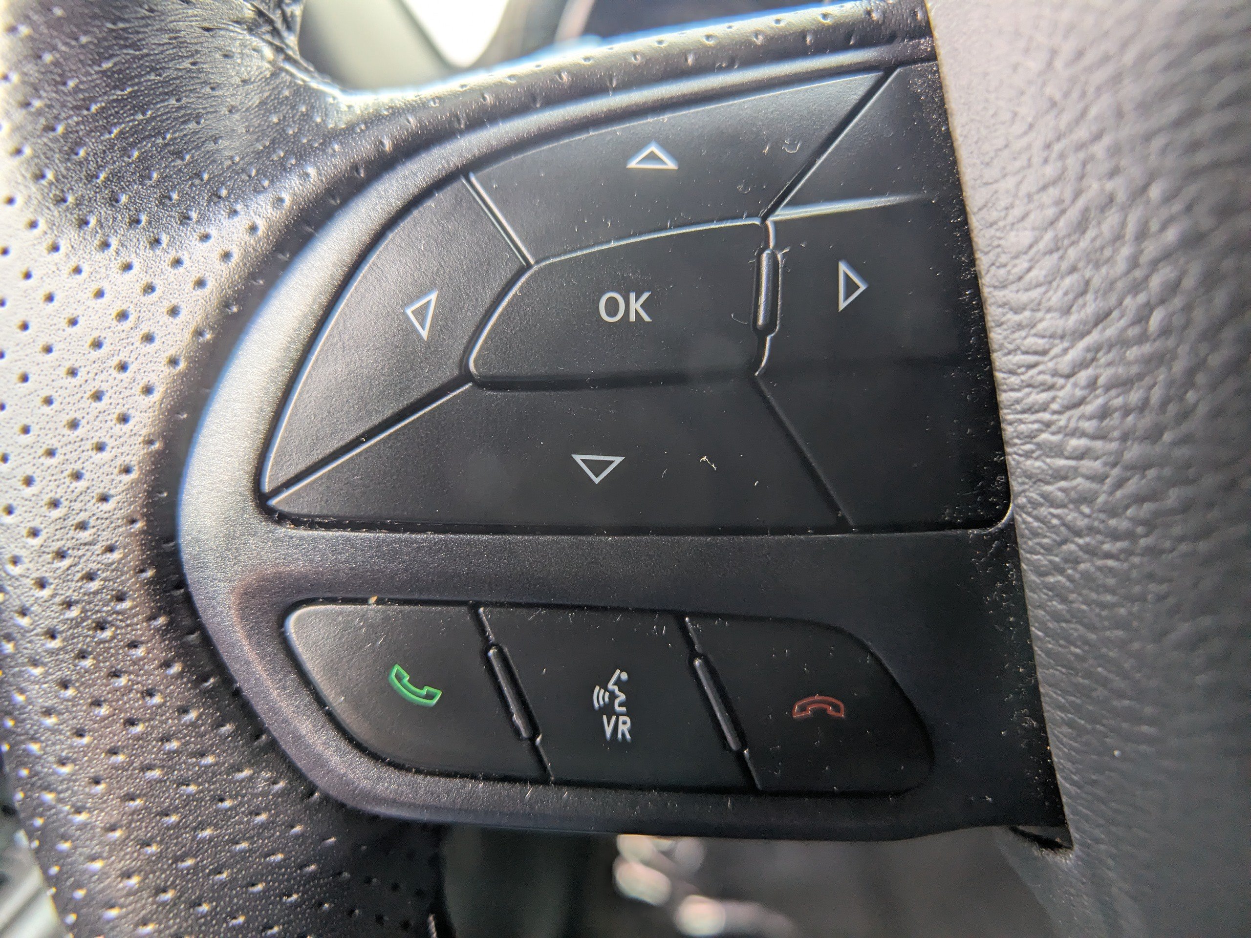 Used 2025 Dodge Durango GT AWD/4WD image 26