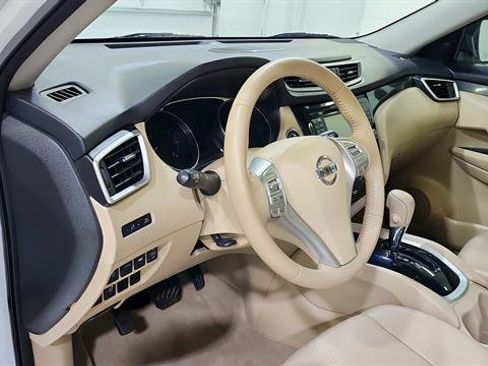 Used 2015 Nissan Rogue FWD image 10