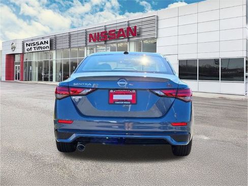 New 2025 Nissan Sentra SR image 5