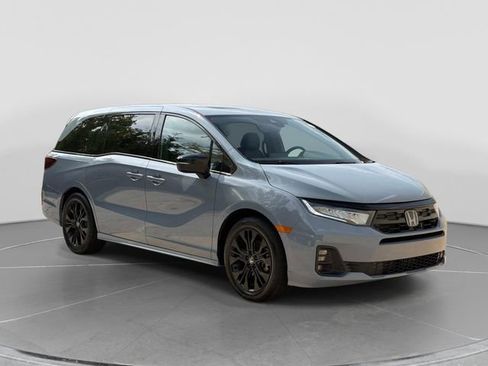 Used 2025 Honda Odyssey Sport-L image 10