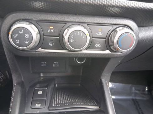 Used 2023 Nissan Kicks SV FWD image 22