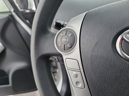 Used 2013 Toyota Prius Two image 22