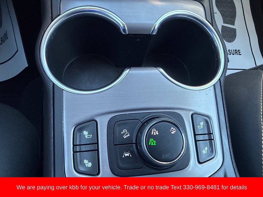 Used 2023 GMC Terrain AT4 AWD/4WD image 14