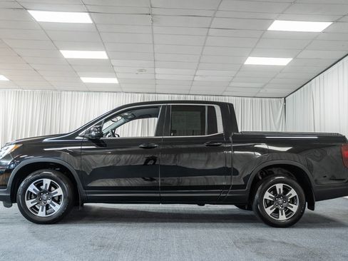 Used 2017 Honda Ridgeline RTL-T image 5
