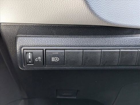 Used 2024 Toyota Corolla SE FWD image 16