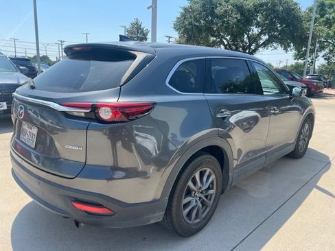 Used 2020 MAZDA CX-9 Touring w/ Touring Premium Package FWD image 2